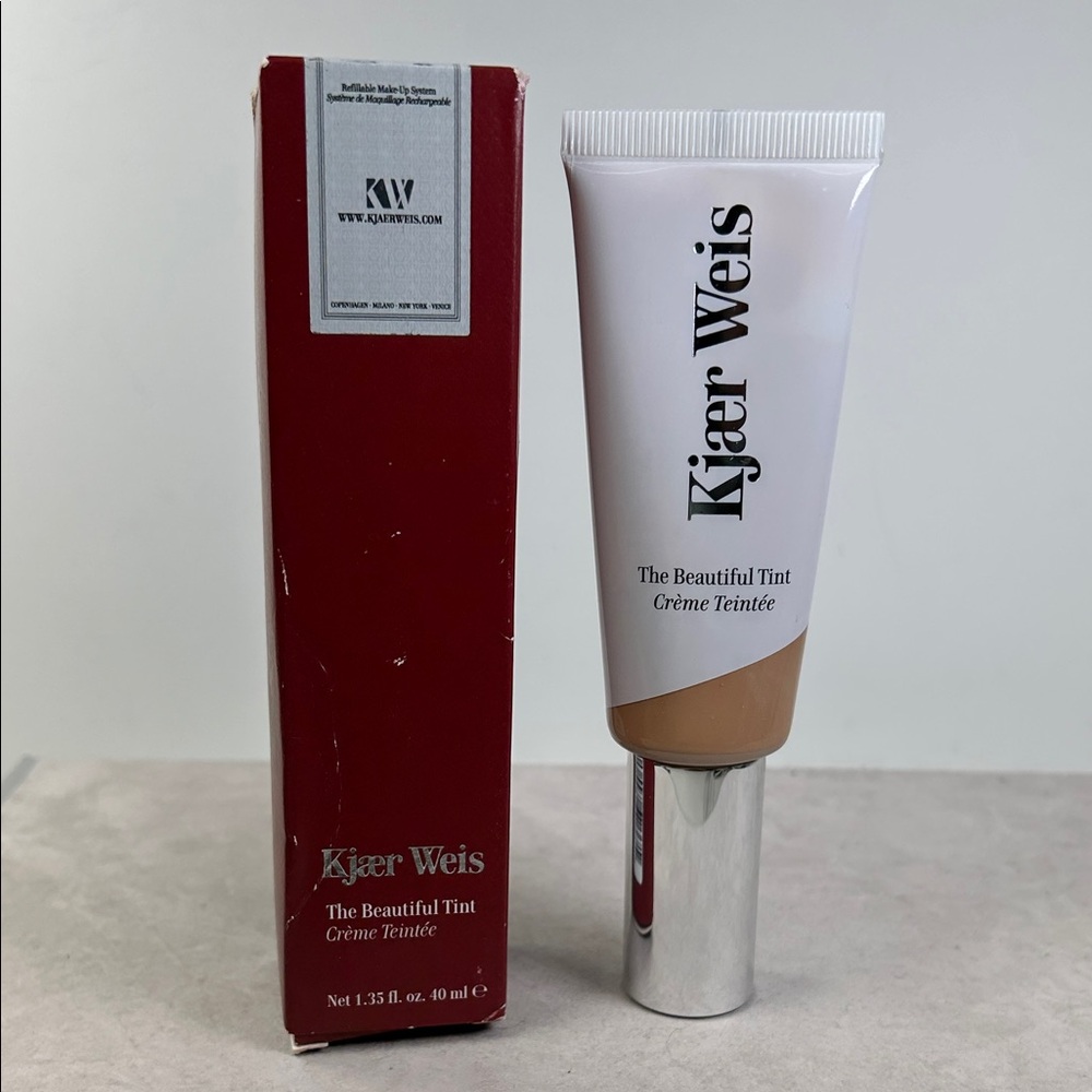 Kjaer Weis The Beautiful Tint - D1